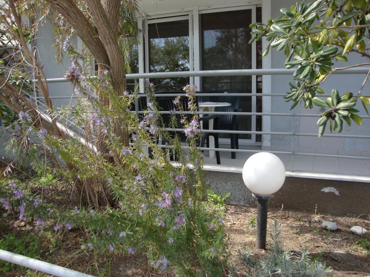 Joy Apartment Keramotí Exterior foto